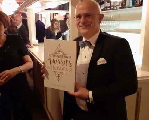 0f58db33-7710-472e-97a3-de5c11ebf5ad-1