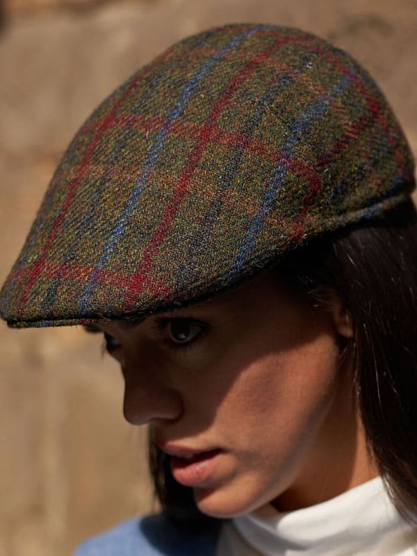 Harris Tweed Flat Cap Henry In Red-Blue Check