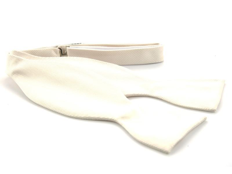 Strik, zelfstrikker 100% zijde