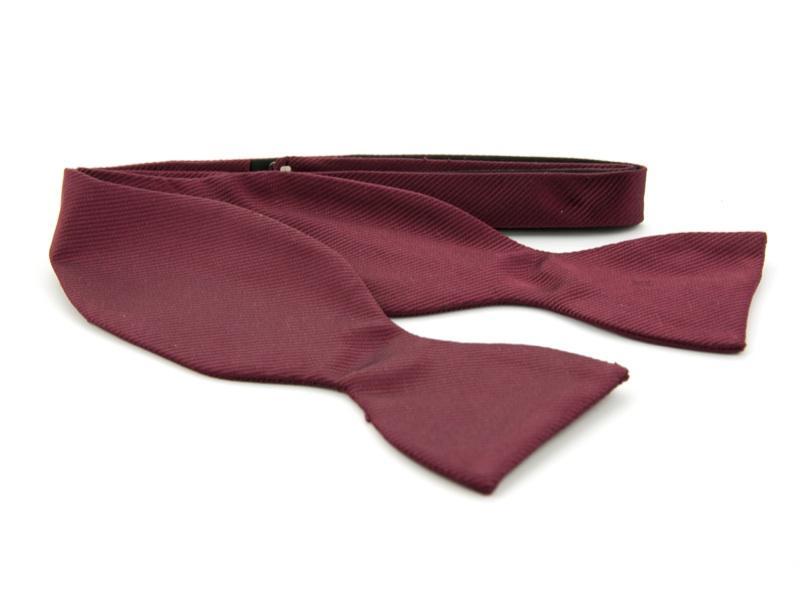 Strik, zelfstrikker 100% zijde Bordeaux