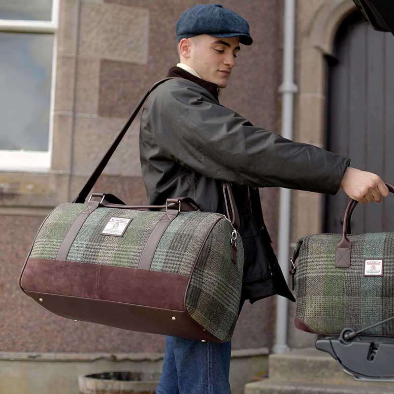 Harris Tweed 'Clyde' Weekend Bag in Green Patchwork - Afbeelding 2