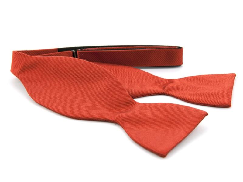 Strik, zelfstrikker 100% zijde