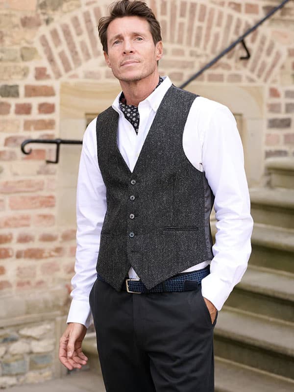 Harris Tweed Vestje Tailor Zonder Revers In Charcoal
