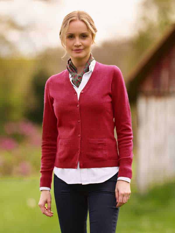 Merino Vest Mara The Cardigan Met Harris Tweed Details In Red Dahlia