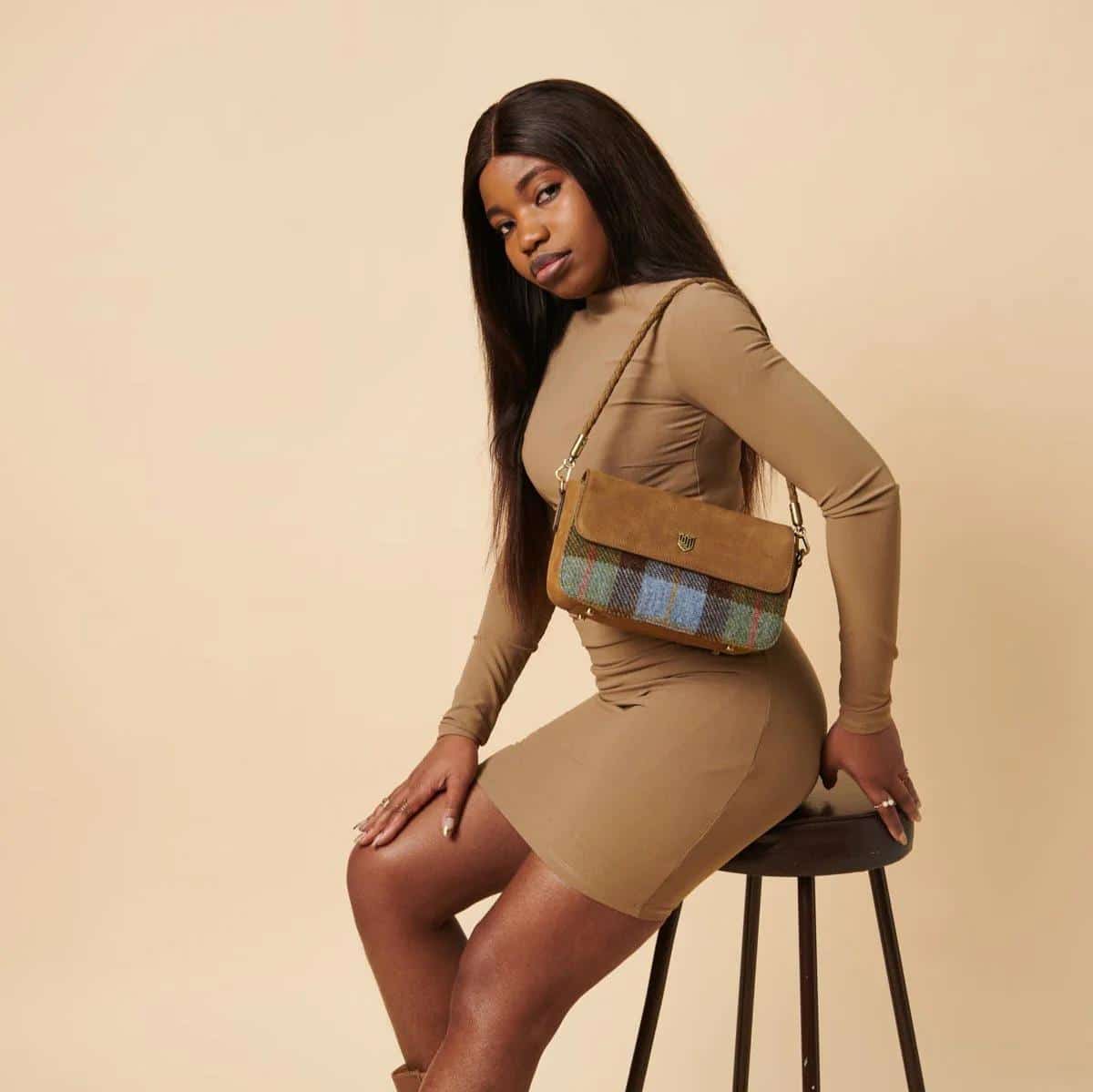 Harris Tweed Clutch, The Caithness, Islander, Chestnut-Blue Tartan - Afbeelding 4