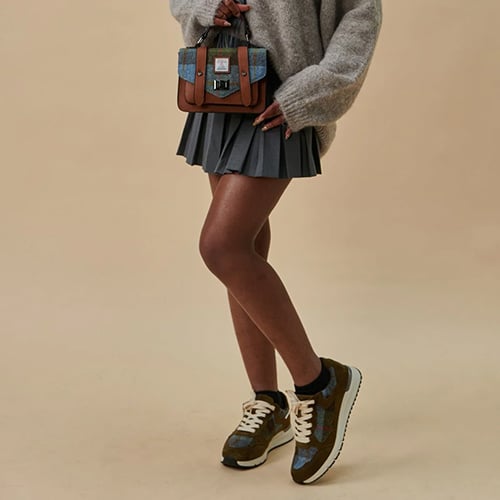 Harris Tweed The Rosie Trainer Shoe Chestnut-Blue Tartan - Afbeelding 2